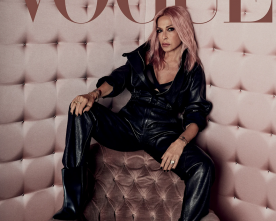 Η Άννα Βίσση γιορτάζει 50 χρόνια στη μουσική με τη Vogue Greece Οκτωβρίου